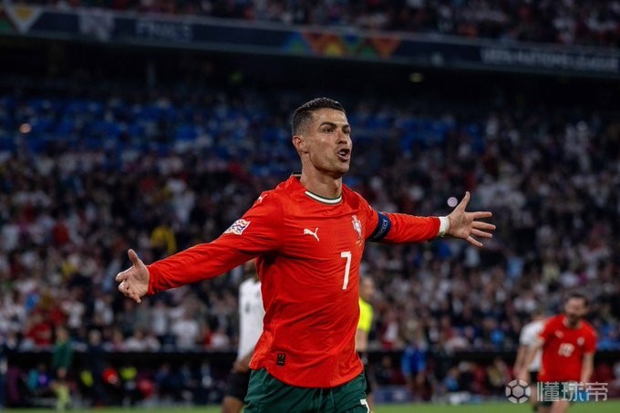 包含葡萄牙队主力受伤,或缺席半决赛的词条 包含葡萄牙队主力受伤,或缺席半决赛的词条