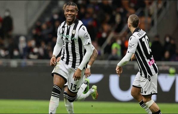 乌迪内斯主场击败维罗纳,欧战热门队登顶排名大涨的简单介绍 乌迪内斯主场击败维罗纳,欧战热门队登顶排名大涨的简单介绍