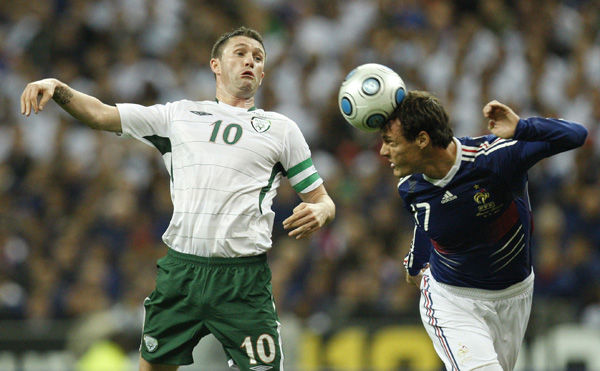 爱尔兰国家队备战关键十六强战的简单介绍 爱尔兰国家队备战关键十六强战的简单介绍