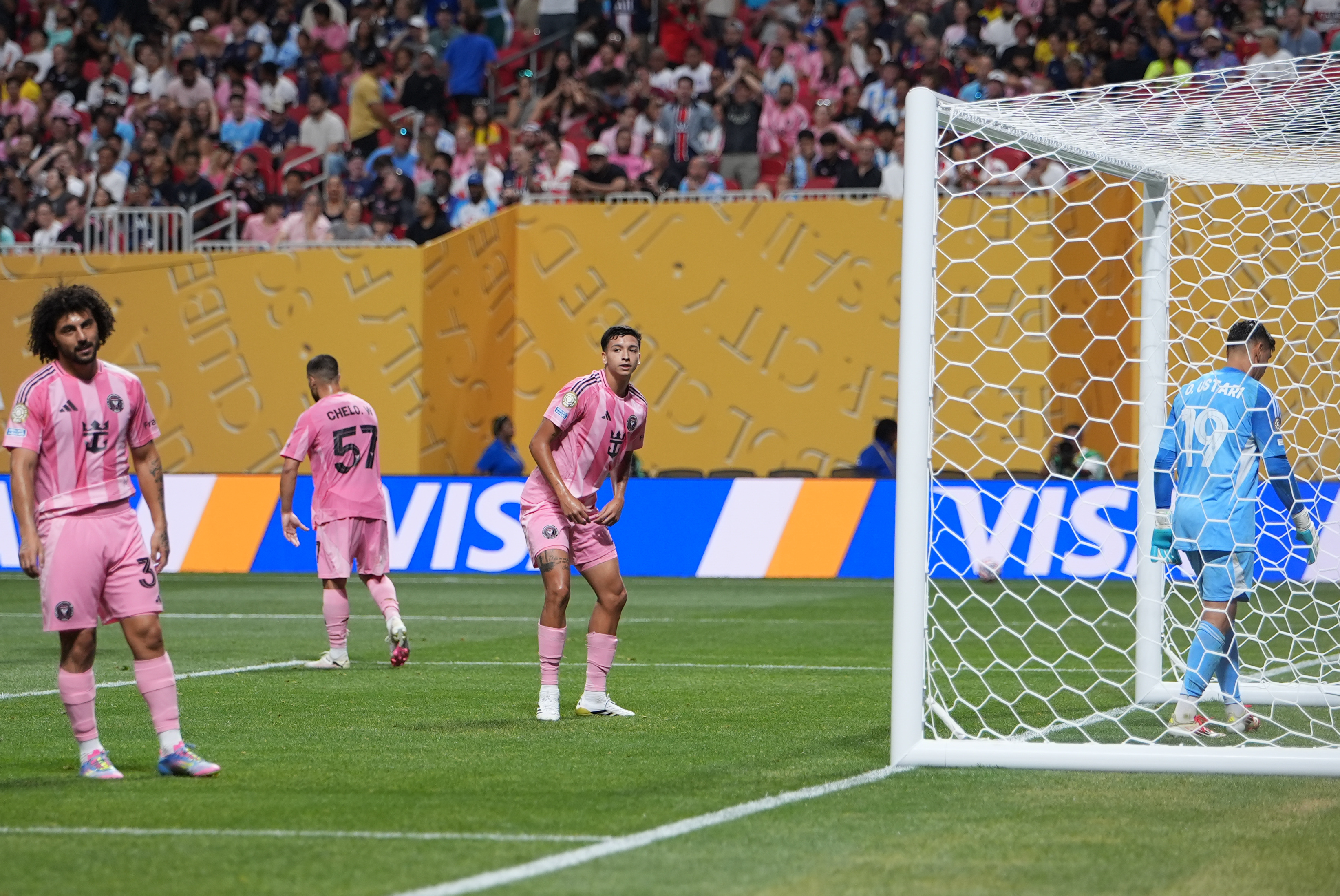 关于巴黎圣日耳曼取得重要胜利，八强之路渐近真相的信息