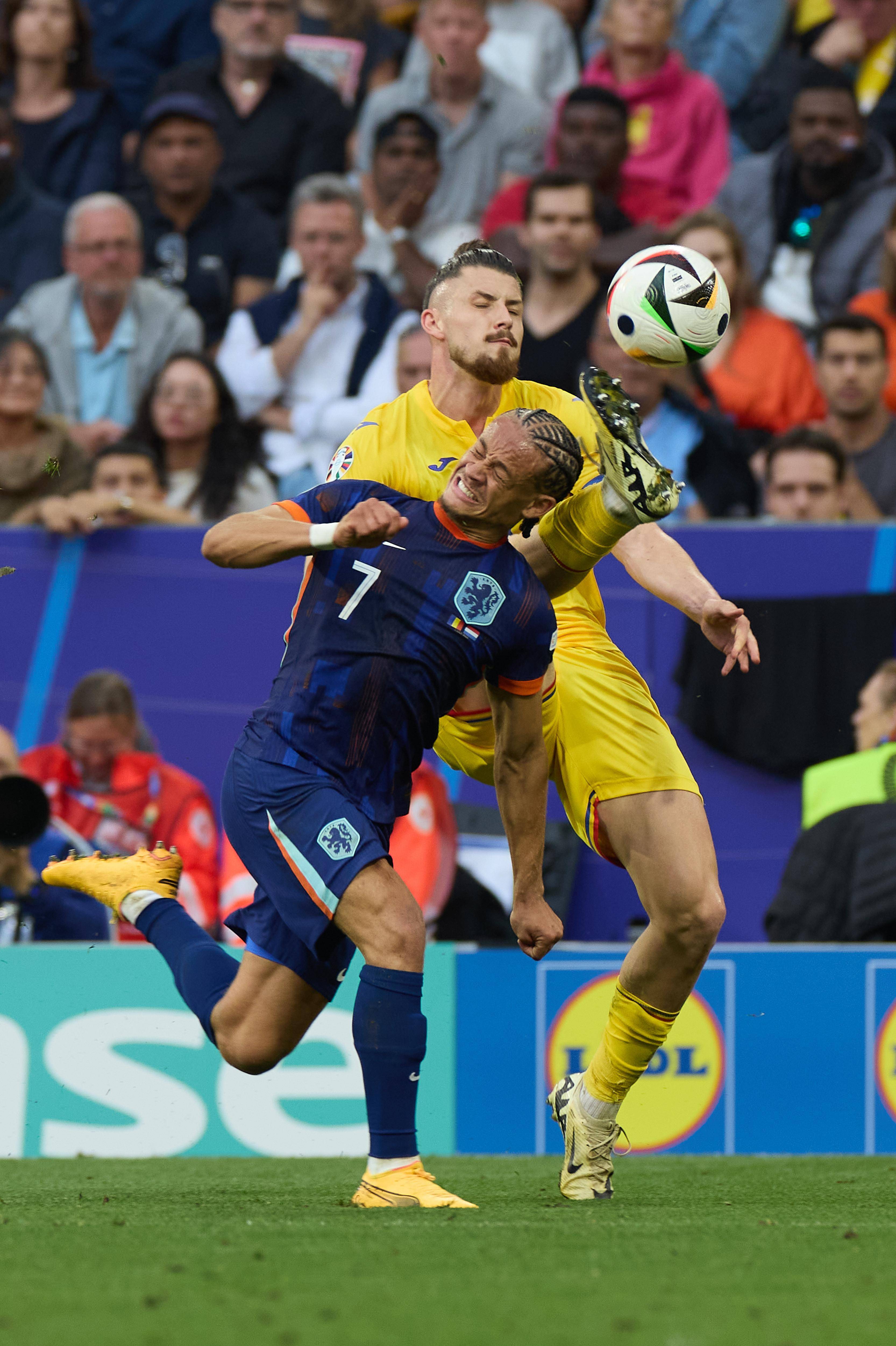 B体育体育电竞-精湛技艺：欧洲足球比赛精锐尽显的简单介绍