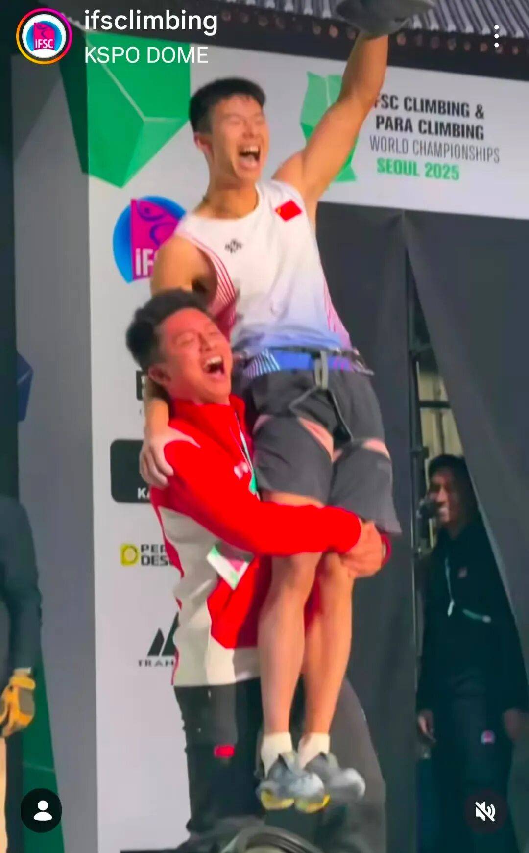 速度选手勇夺冠军,创造历史 速度选手勇夺冠军,创造历史