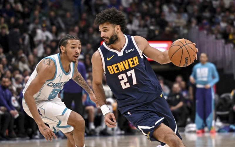 掘金击败黄蜂,全队表现抢眼 掘金击败黄蜂,全队表现抢眼