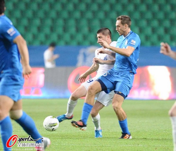 富力主场惨败泰达，遭遇连败局面